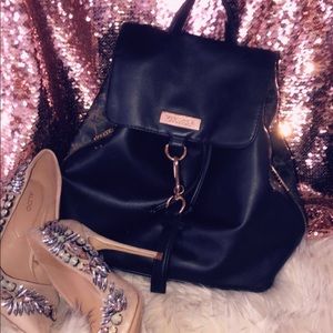 Versace Perfumes Back pack 💗